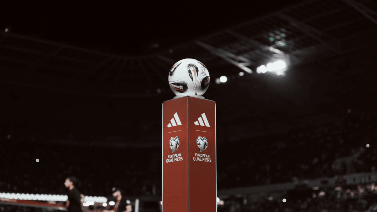 C0171.00_22_16_19.Still003